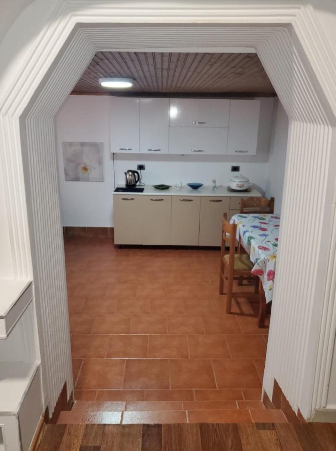 Tirana Traditional Home エクステリア 写真